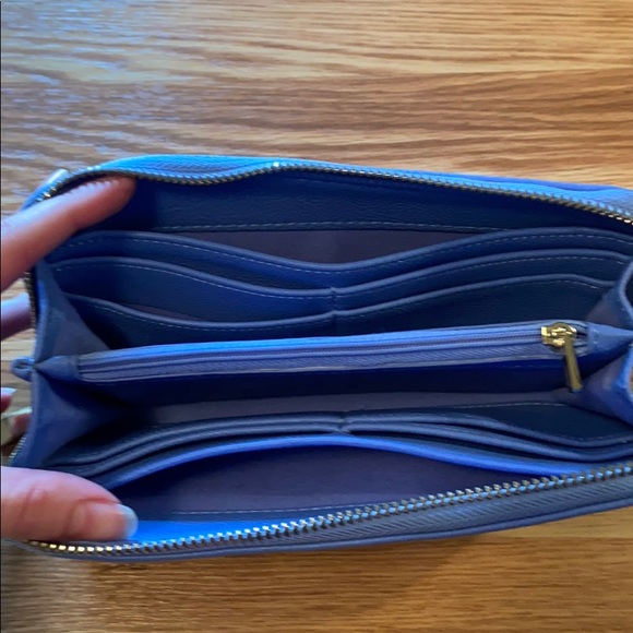 Blue wallet - Picture 2 of 2